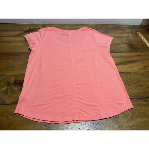 Athleta Stratus II Tee T-Shirt Size Large Scoop Neck Relaxed Fit Casual Pink - Picture 10 of 10